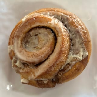 Jumbo Cinnamon Roll