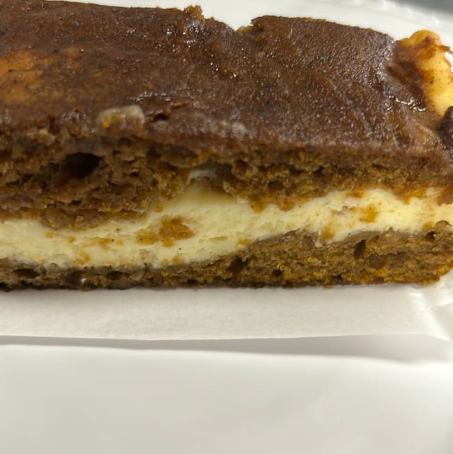 Pumpkin Cream Cheese Bar.