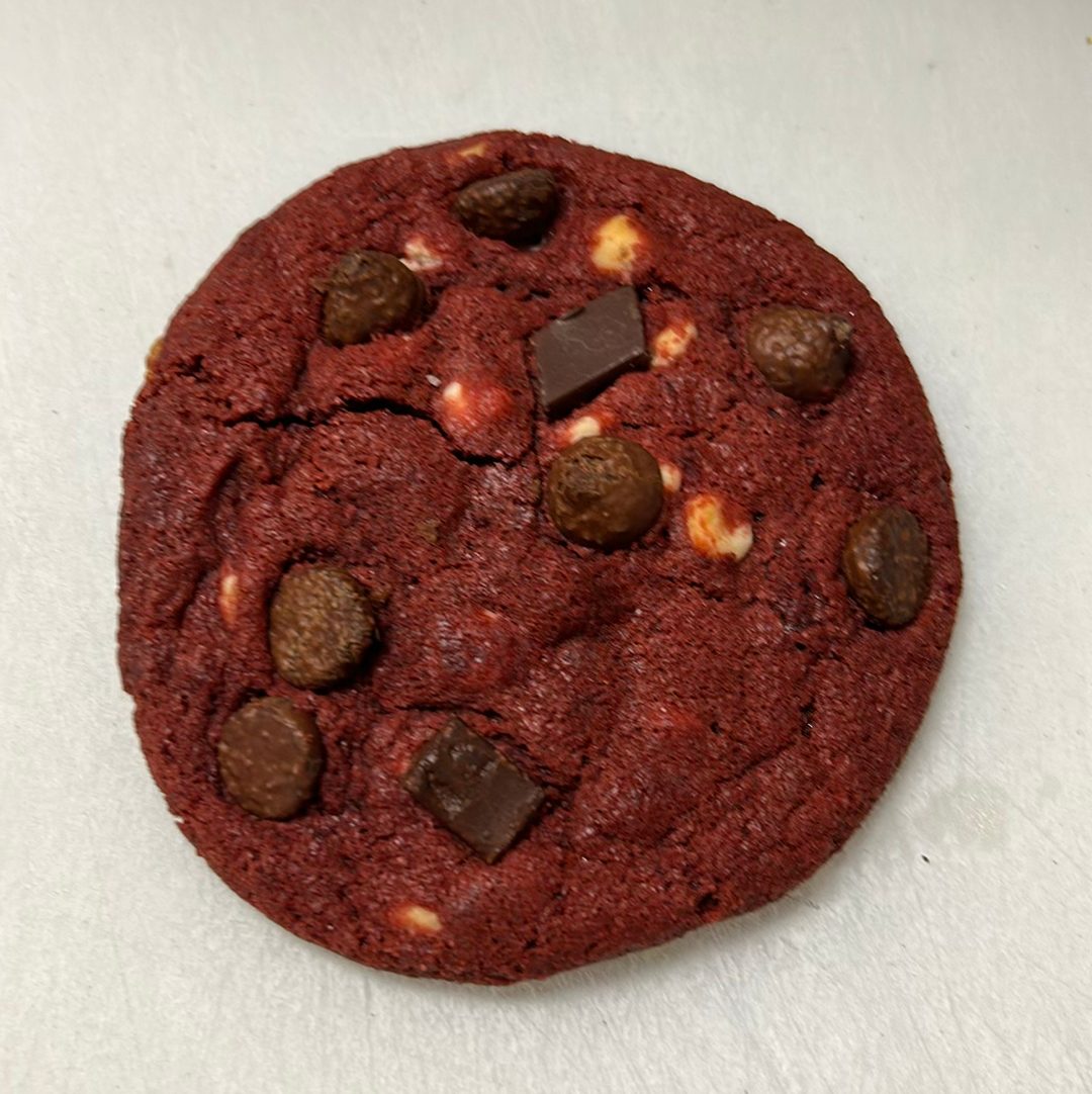 Red Velvet Cookie.